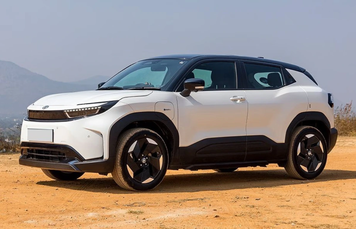 Toyota Urban Cruiser Ebella E3 Price Revealed | Launched at 23.60 Lakh